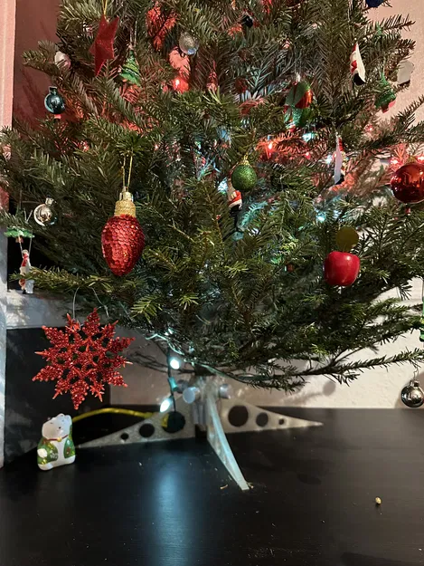 Chân đế cây thông Noel - Image 1