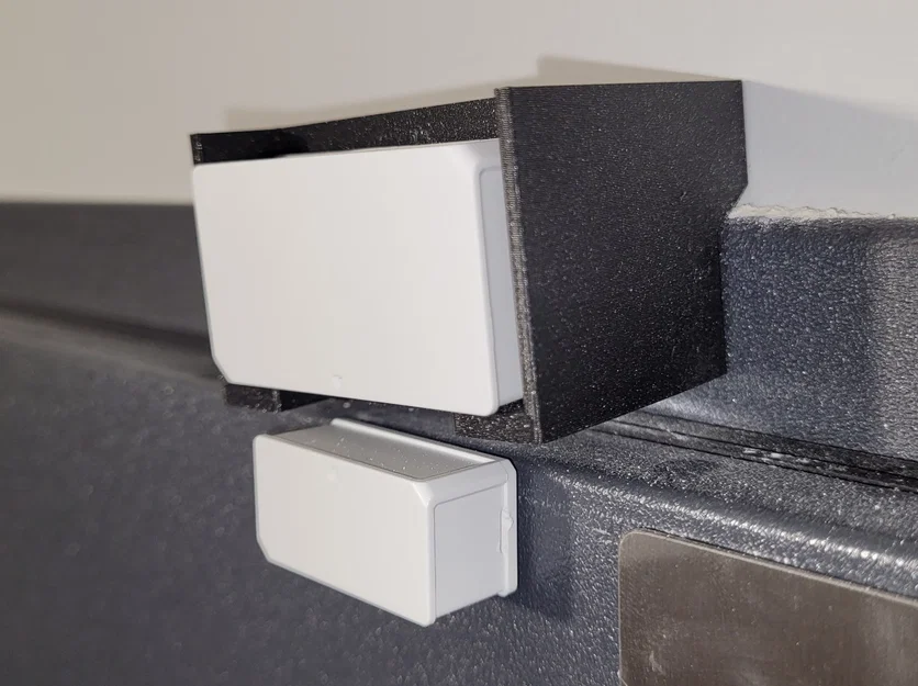 Giá đỡ cảm biến cửa Sonoff - Image 1