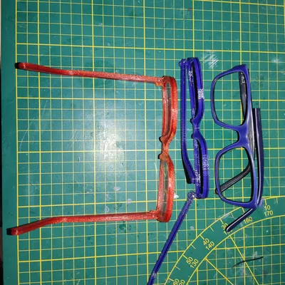 Gọng Kính "Montura Para Gafas"