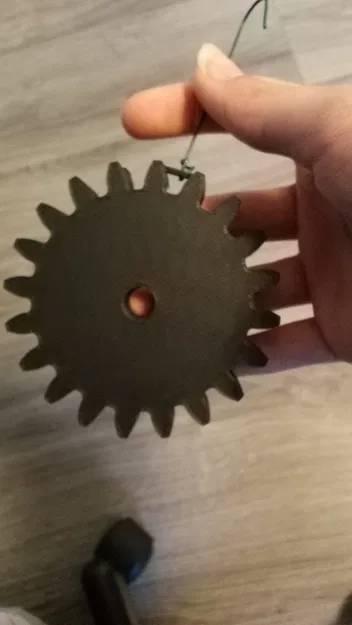 Móc Trang Trí Cây Thông Hình Bánh Răng - Image 1