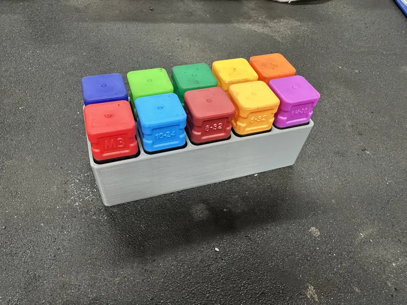 Hộp đựng trục vít tán Rivet nut Mandrels holder - Image 1