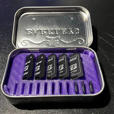 Hộp Đựng Thẻ Nhớ SD Bằng Hộp Kẹo Altoids