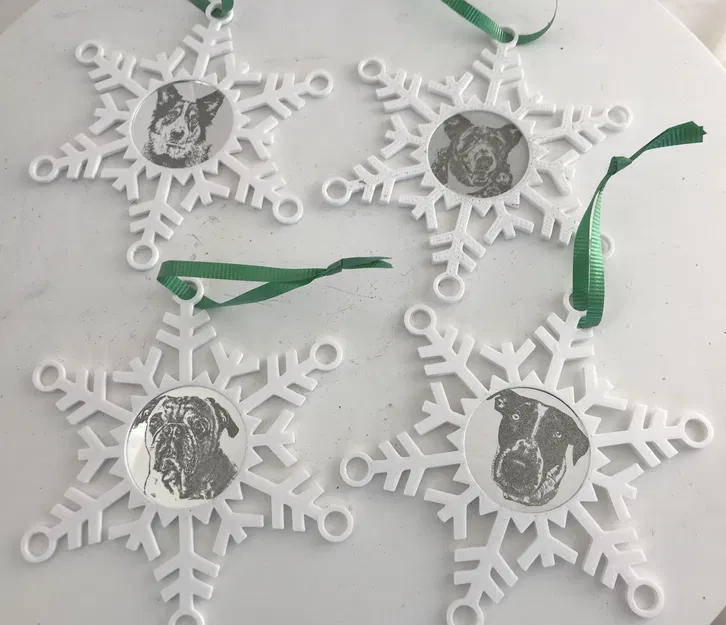 Giá Đỡ Gương Khắc Laser Hình Bông Tuyết - Image 1