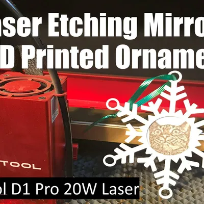 Giá Đỡ Gương Khắc Laser Hình Bông Tuyết