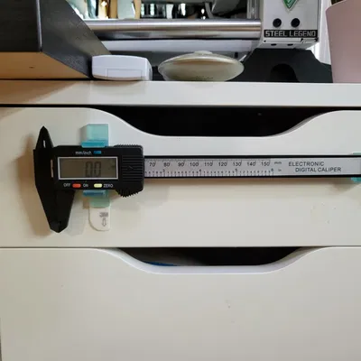 Kẹp Treo Tường Thước Cặp Ngang V2