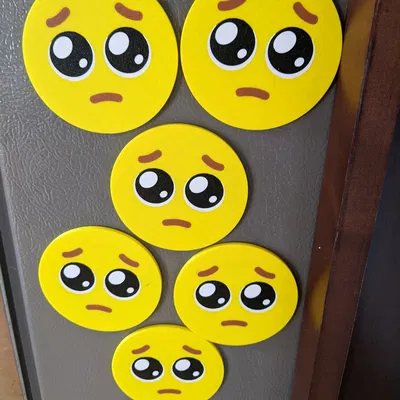 Mặt Cười Van Xin - AMS