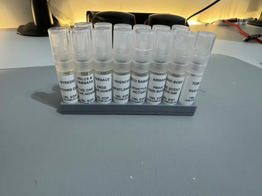 Kệ Đựng Mẫu Nước Hoa 1ml - Image 1