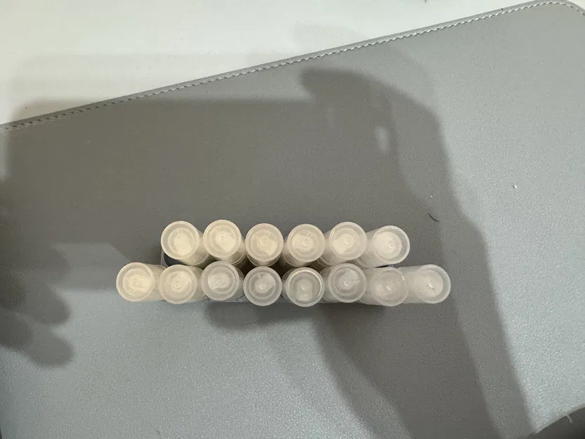 Kệ Đựng Mẫu Nước Hoa 1ml - Image 2