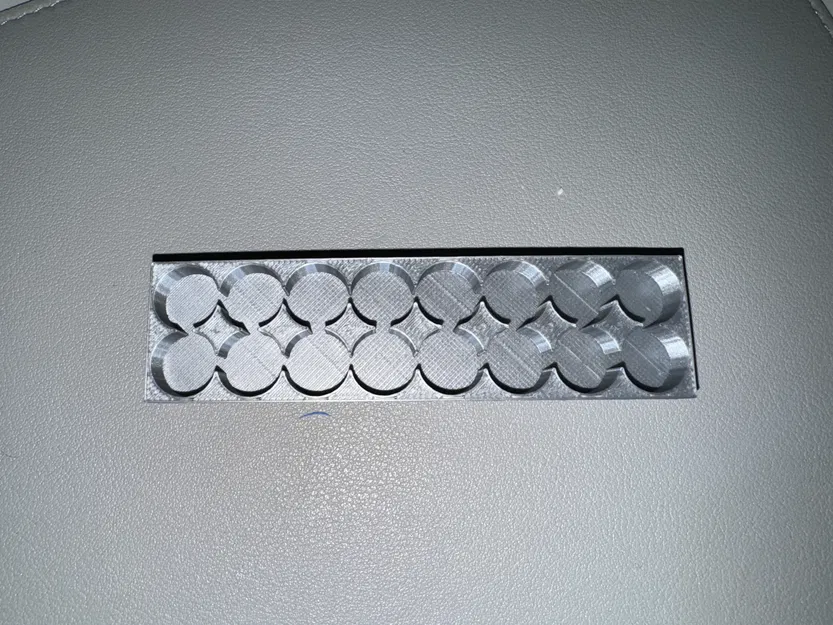 Kệ Đựng Mẫu Nước Hoa 1ml - Image 4