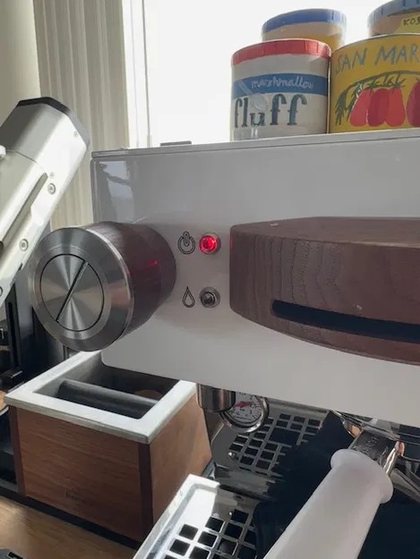 Chụp Che Đèn Báo Máy Pha Cà Phê La Marzocco Linea Mini - Image 2