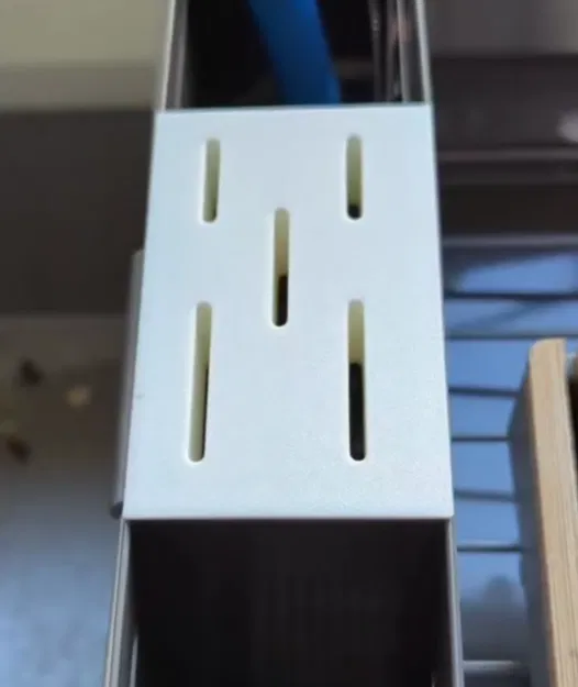 Cái Giữ Dao Cho Kệ Úp Chén SimpleHuman - Image 1