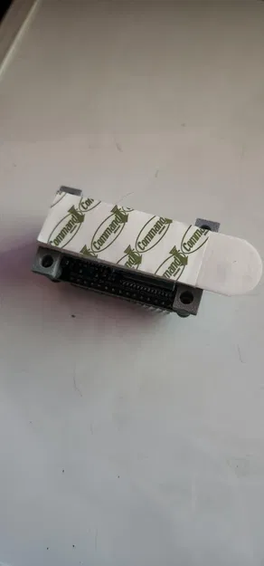 Giá đỡ ESP32 cho ốc hoặc miếng dán Command Strip - Image 2