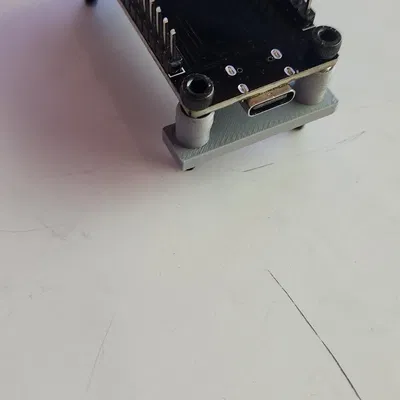 Giá đỡ ESP32 cho ốc hoặc miếng dán Command Strip