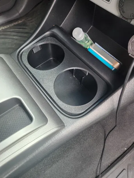 Chỗ Để Ly Xe Toyota Tacoma - Image 1