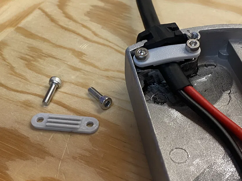 Kẹp giảm căng dây điện - Image 1