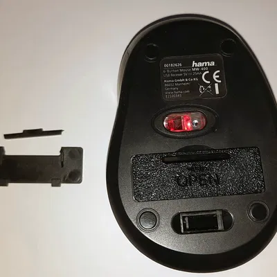 Nắp Pin Nhanh Gọn Lẹ Cho Chuột Hama MW-400