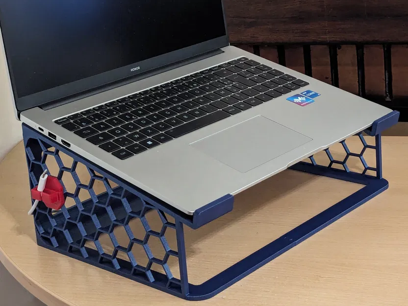 Chân đế Laptop 16 inch có Khay & Kẹp Dây - Image 3