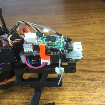 Giá đỡ M1 receiver vệ tinh