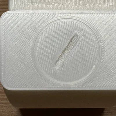 Chỉnh sửa nắp vặn của mẫu Voi Klein cho vừa.