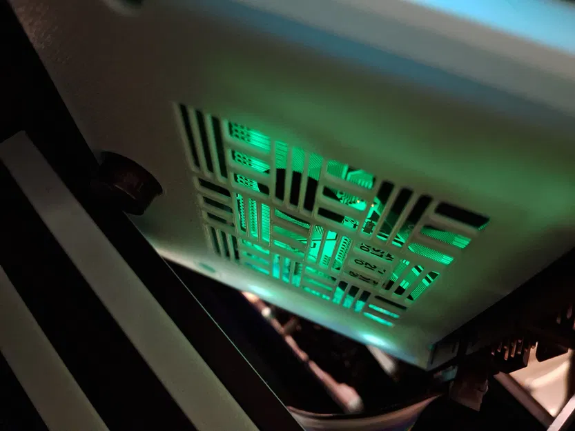 Vỏ LCD Ender 3 Slim có lỗ thông gió - Image 2