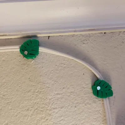 Kẹp cáp hình lá Monstera