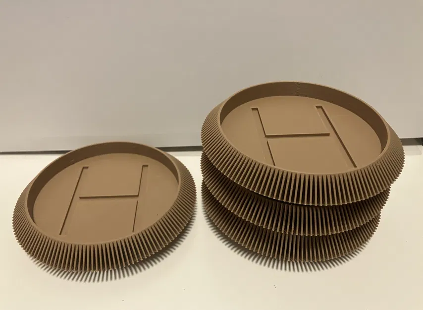 Bộ Đế Lót Ly Khắc Tên Hiện Đại Xếp Chồng - Image 2