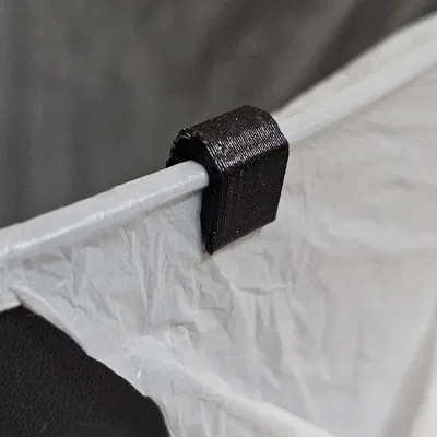 Kẹp túi rác cho thùng rác nhỏ