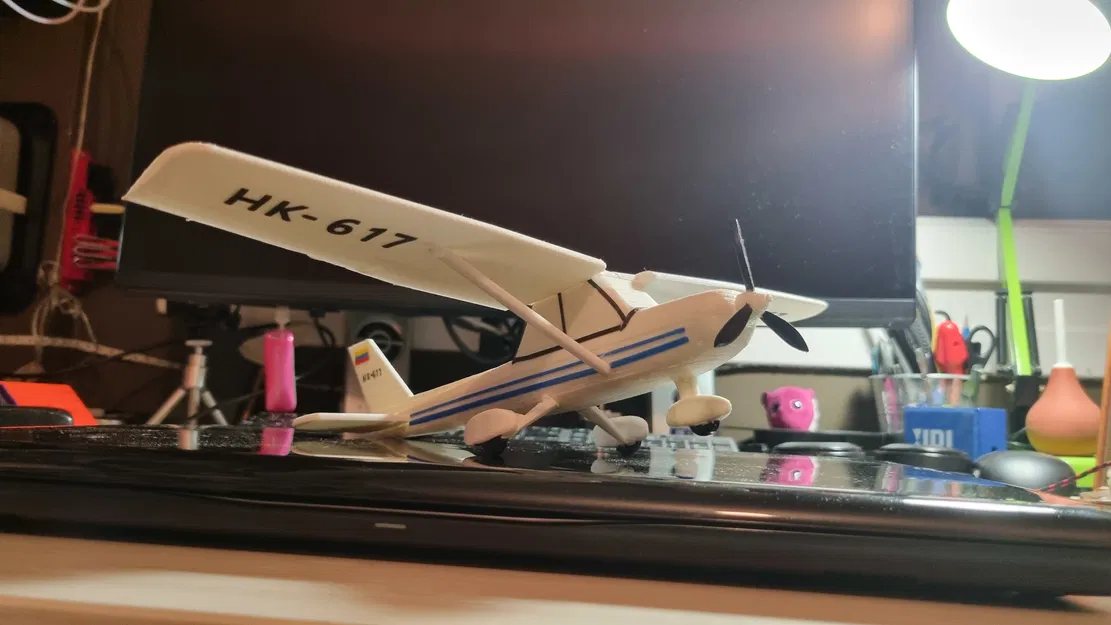 Mô hình Máy bay Avioneta của Pablo Escobar - Image 10