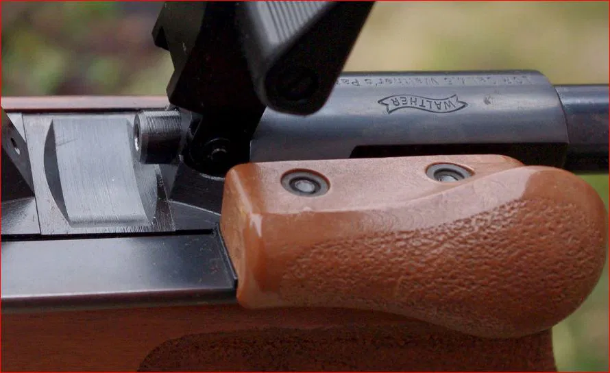 Walther LGR - Tay Nắm Cần Nạp (Phiên Bản Cũ Đã Thay Thế) - Image 4