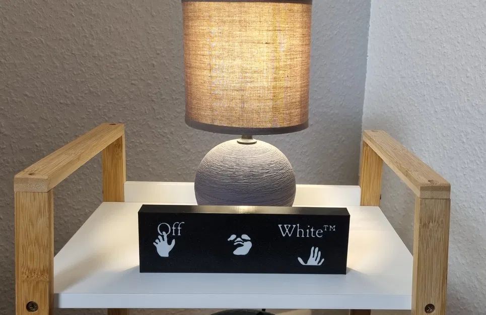 Off White - Đồ trang trí / trưng bày / logo - Image 1