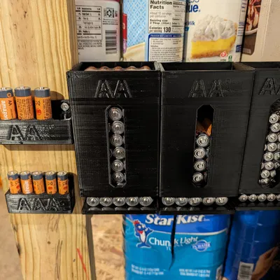 Hộp Đựng Pin AAA Treo Tường