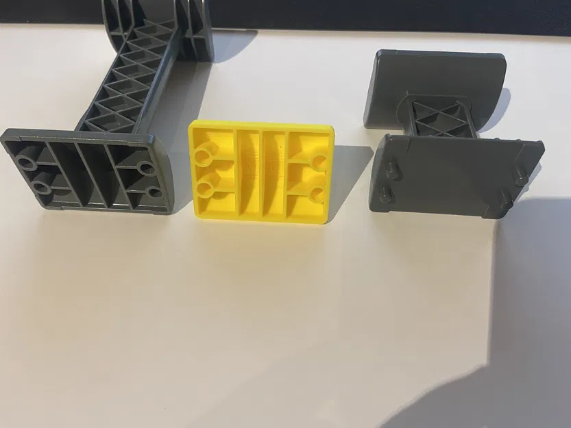 Trụ đỡ tương thích Brio cho tàu lượn - Image 2