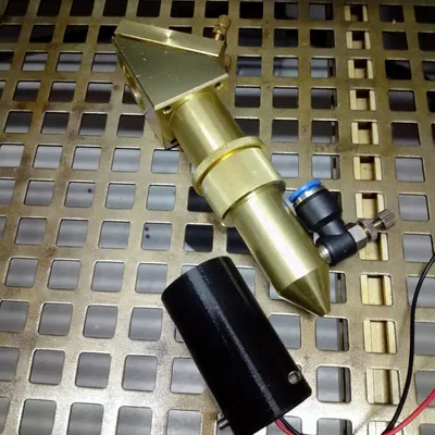 Bộ Chuẩn Trực Điều Chỉnh Gương Laser