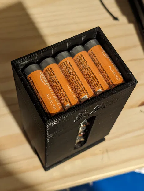 Hộp Đựng Pin AA Treo Tường - Image 4