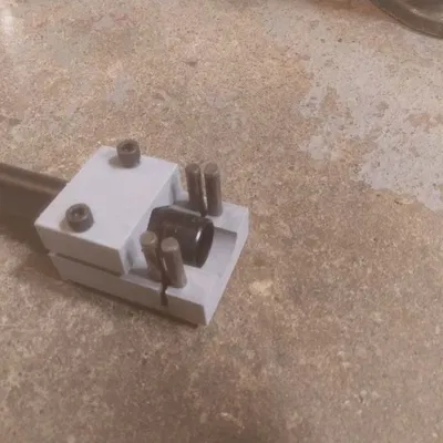 Dụng cụ cắt ghi đông xe đạp địa hình (MTB)