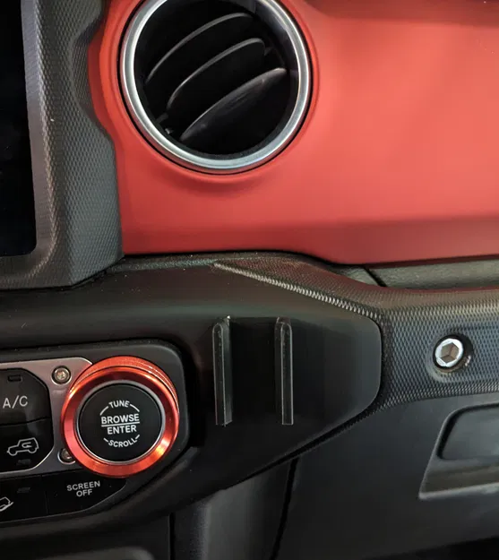 Giá đỡ Baofeng UV-5R cho Jeep Wrangler JL - Image 5