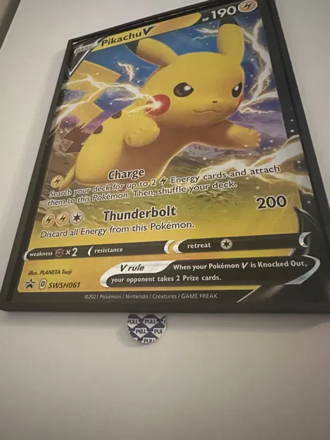 Đế Treo Tường Thẻ Pokémon Khổng Lồ - Image 2