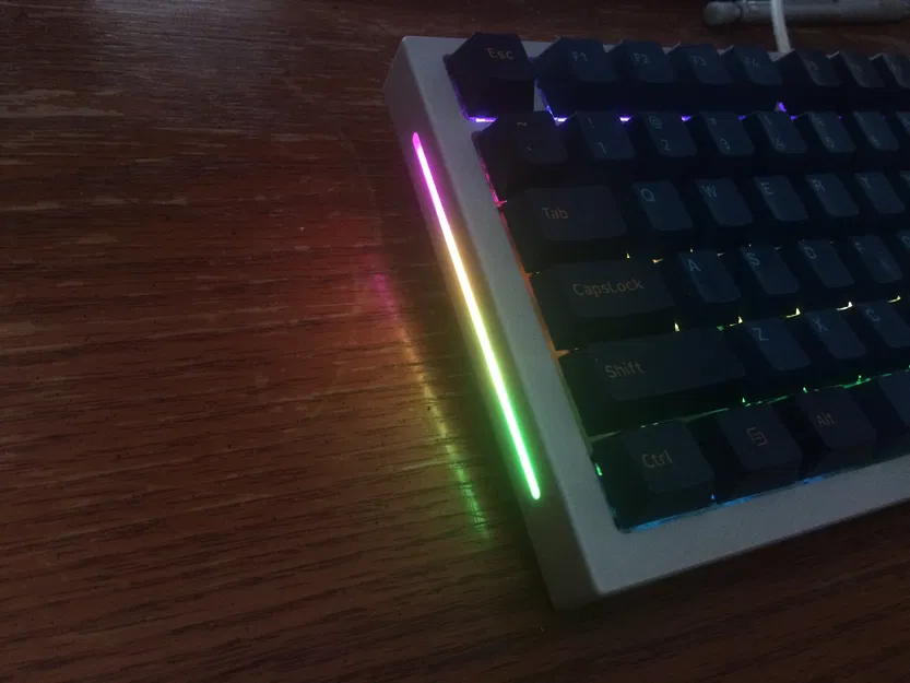 Tấm Phản Quang Đèn LED Bên Hông Bàn Phím GMMK Pro - Image 3