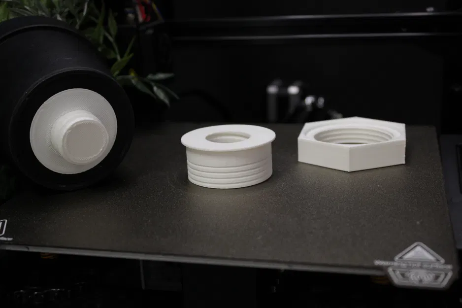 Nắp Lỗ Bàn Sân Vườn (Đường kính 50mm) - Image 1