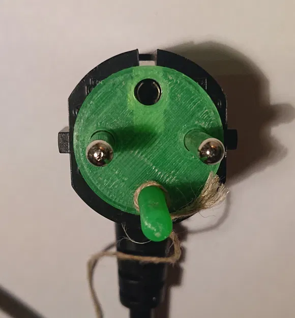 Chìa khóa mở ổ cắm điện loại E và F bị khóa (ổ cắm DATA) - Image 2