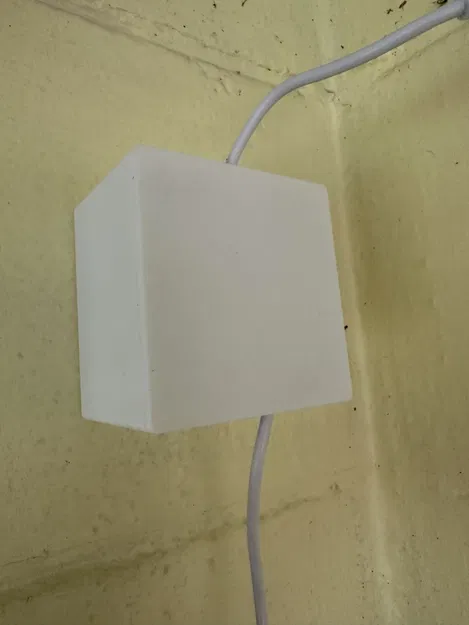 Hộp Quản Lý Dây Cáp Nhỏ Gọn - Image 1