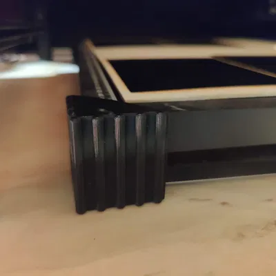 Cục Kê Mặt Bàn Tổ Ong Máy Khắc Laser