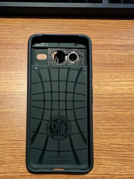 Giá Gắn Ống Kính Moment T-Series cho Pixel 8 (Ốp Lưng Spigen Liquid Air) - Image 2