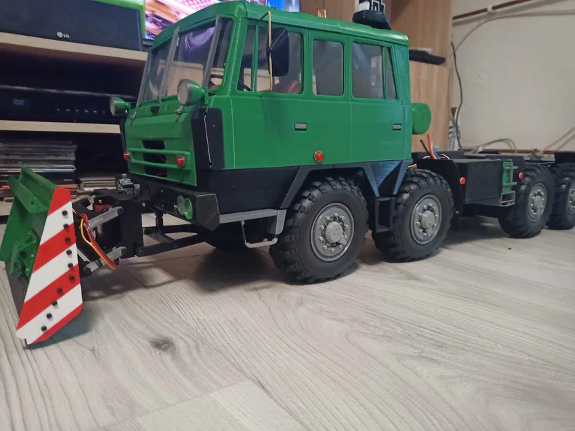 Lưỡi Cày Tatra VT 8x8 - Image 1