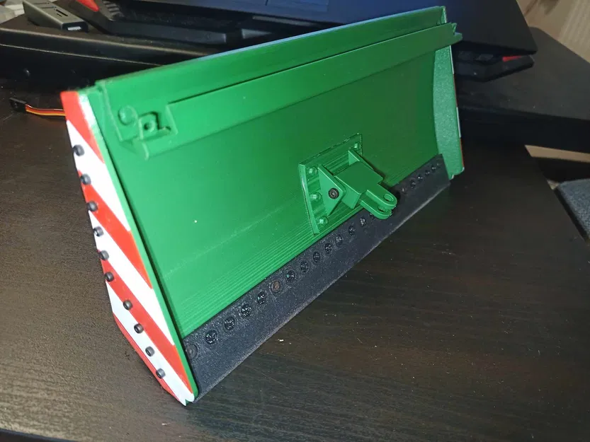 Lưỡi Cày Tatra VT 8x8 - Image 2