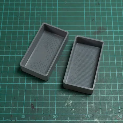 Hộp Chia Ngăn Pin Máy Ảnh IKEA Skadis