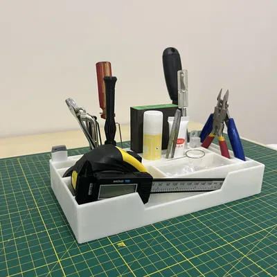 Hộp Đựng Dụng Cụ Bàn Làm Việc