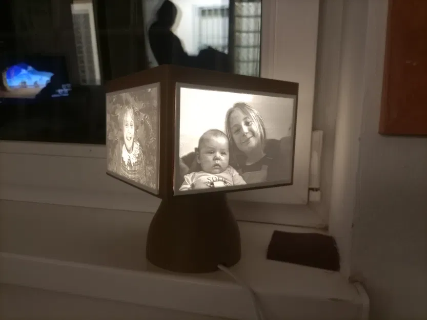 Đèn Litophane In 3D (Dùng Cho Bóng E14) - Image 1