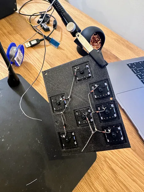 Bàn phím QLC+ tùy chỉnh cho 7 nút MX - Image 4