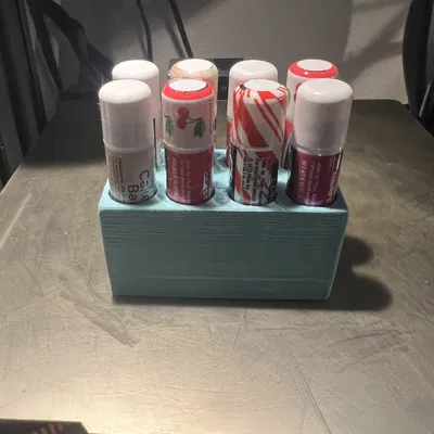 Chân đế son dưỡng môi